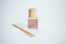 Load image into Gallery viewer, Amlou Living Reed Diffuser-Magnolia &amp; Peony
