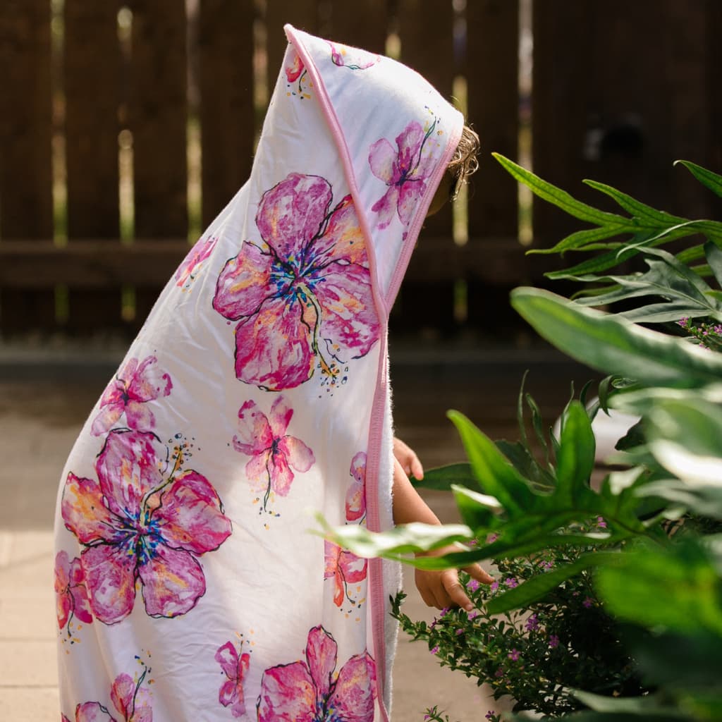 Coco Moon Hibiscus Kiss Hooded Towel Set