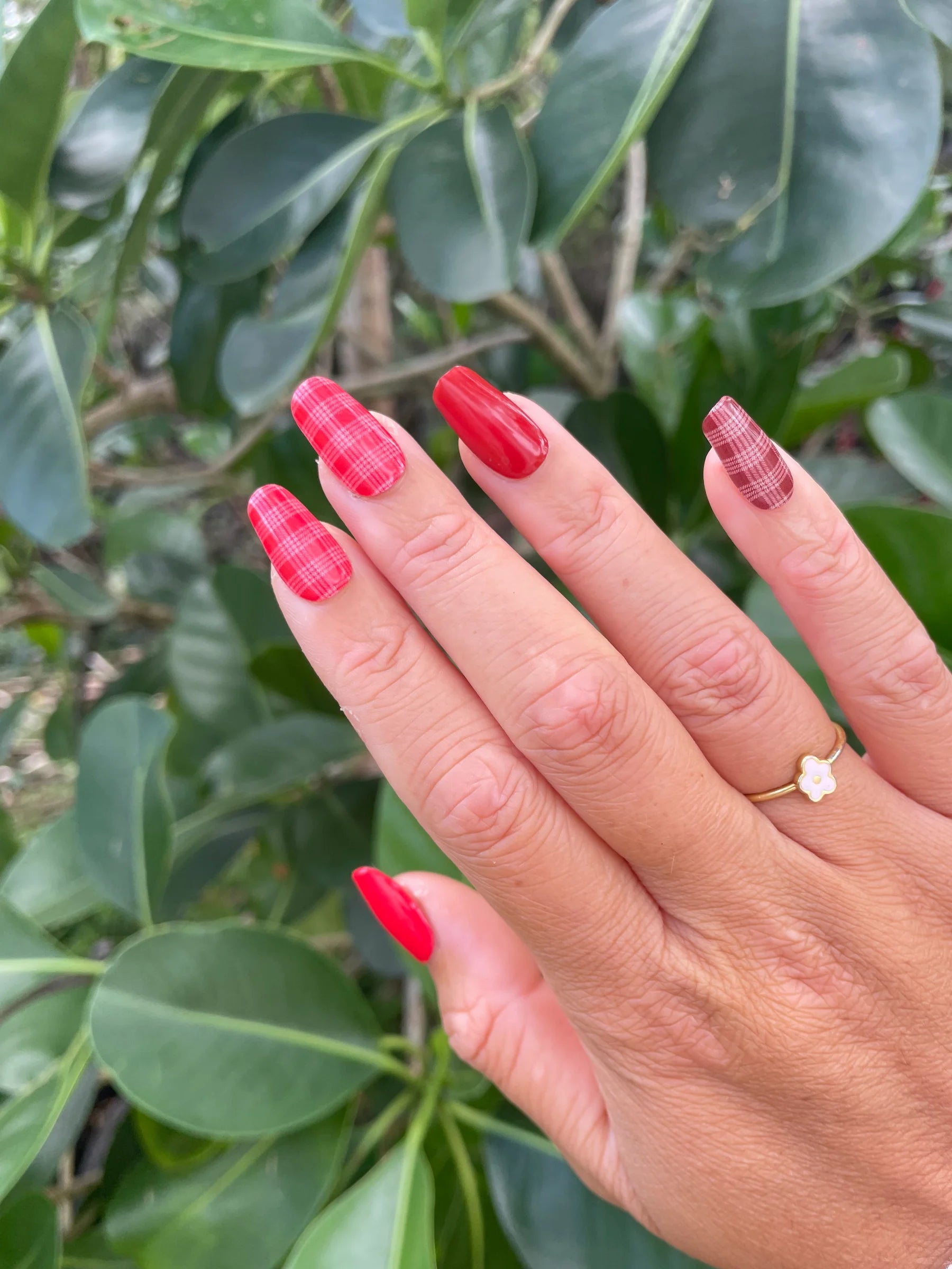 Iwi Nails Palaka Collection Ula