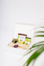 Load image into Gallery viewer, &quot;Island Sunrise&quot; Gift Set

