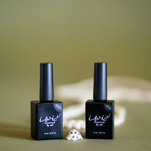 Load image into Gallery viewer, Iwi Nails Top Coat
