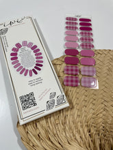 Load image into Gallery viewer, Iwi Nails Palaka: Malolo Syrup
