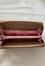 Load image into Gallery viewer, Oceans End Luxe Wallet in Blush
