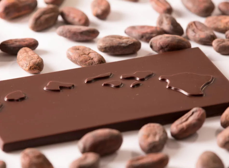 Lonohana Estate Chocolate |Hawaiian Dark Chocolate with Nibs | 70% Cacao