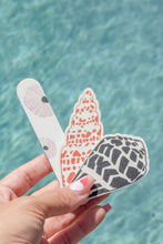 Load image into Gallery viewer, Iwi Nails WaiʻEhu Mikiao - Nail File Set: Pūpū Hinuhinu
