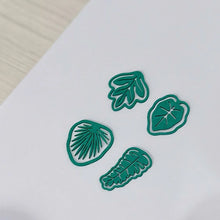Load image into Gallery viewer, Valia Honolulu Eco-Friendly Paper Clip Set-Local Leaves
